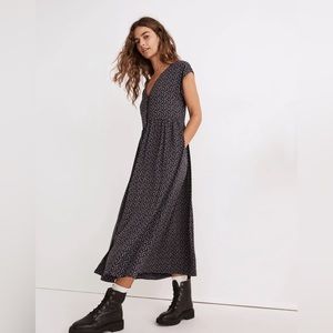 Madewell Midi Dress. Mini blooms floral pattern. Tags on never worn. Size L.